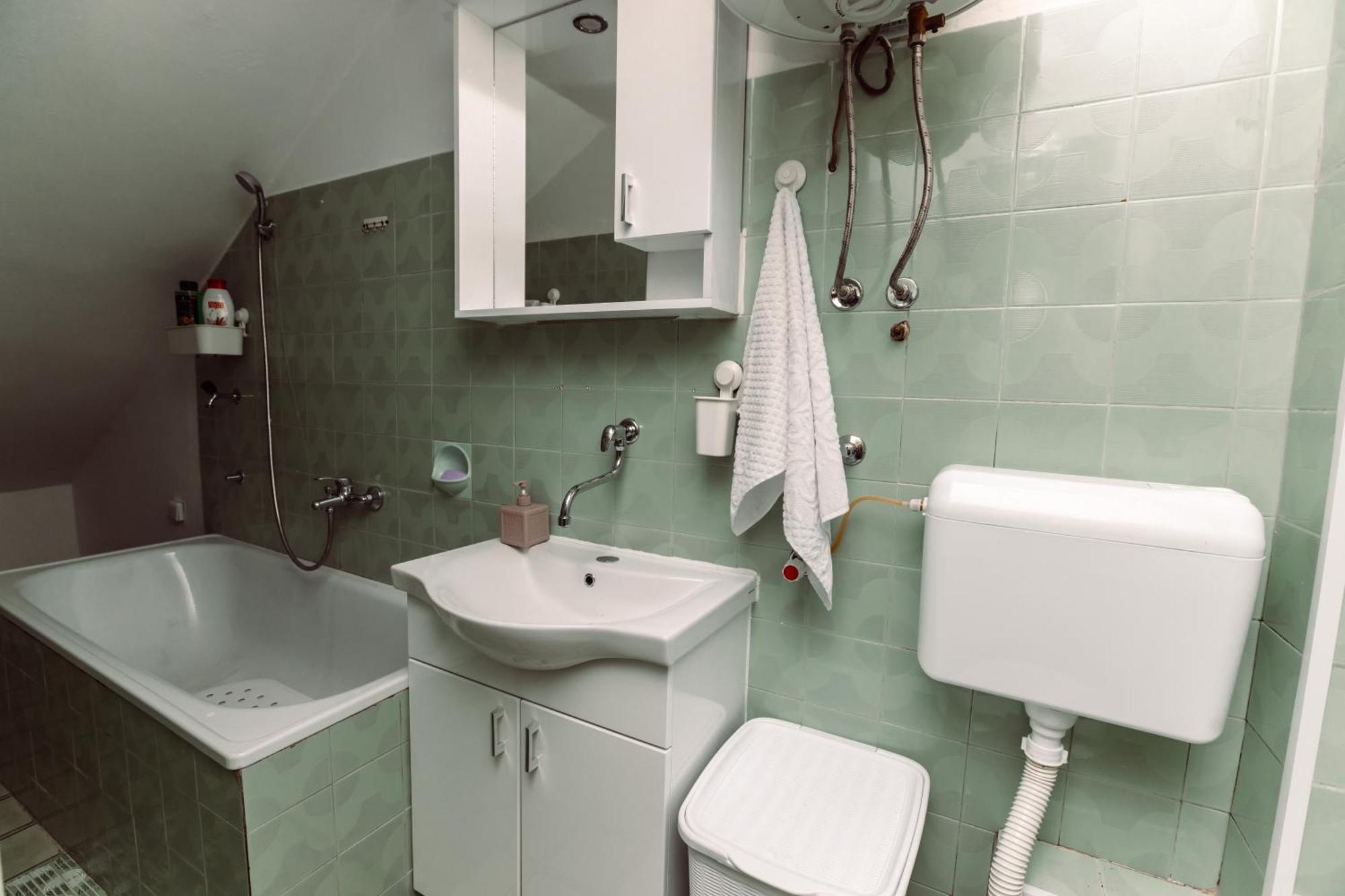 Apartmani Bulevar Цетинє Екстер'єр фото